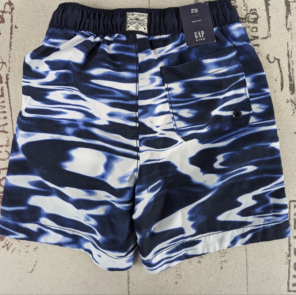Gap Swim shorts NWT Medium (8)
